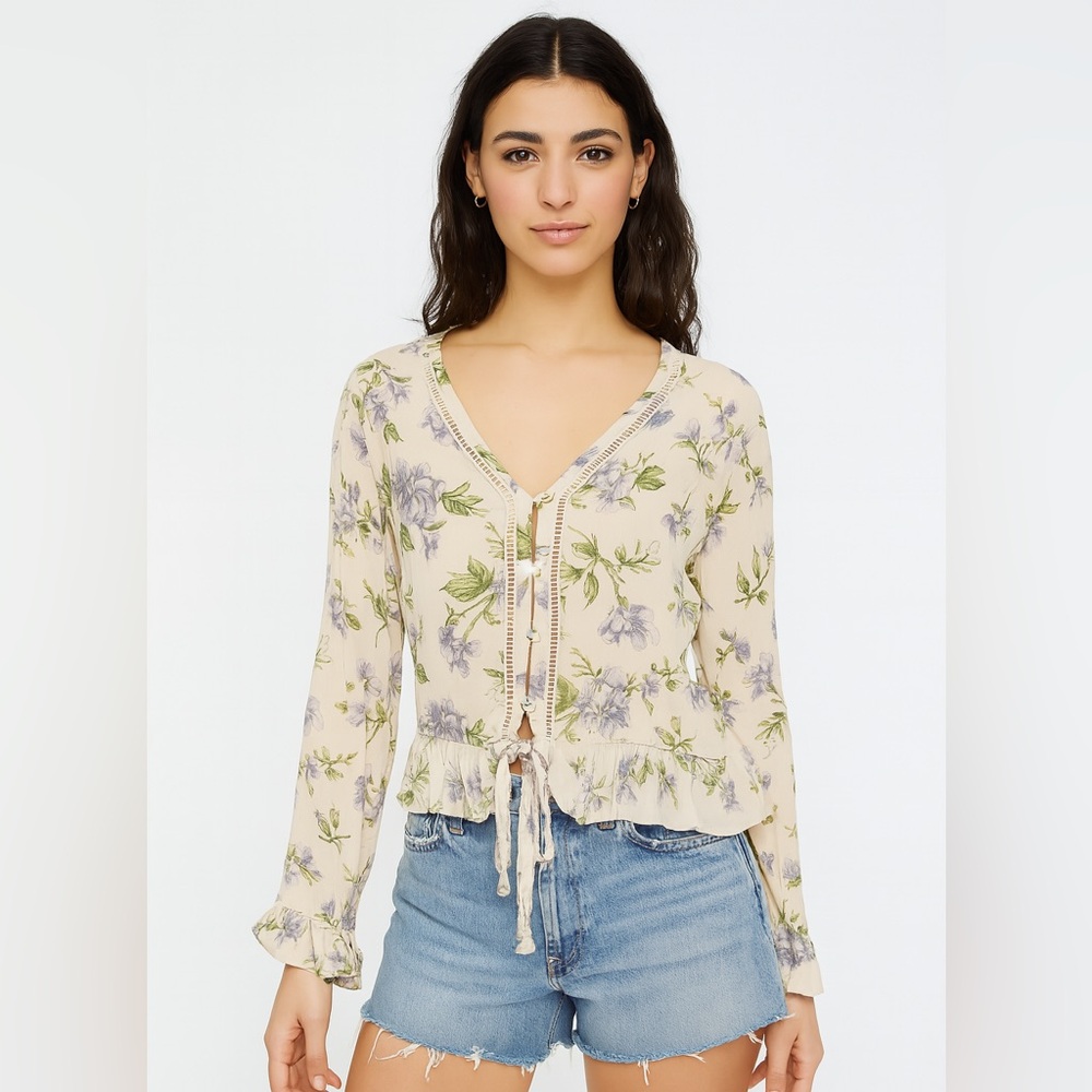 American Eagle M Cream Blue Floral Ladder Lace Long Sleeve Ruffle Blouse…